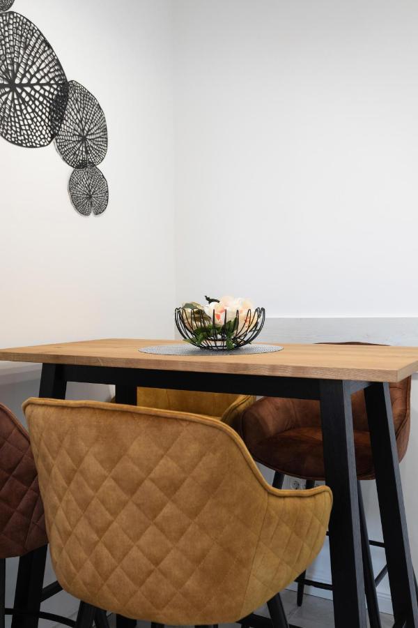 Design 1Bdr Loft Near Kvaternik Square Leilighet Zagreb Eksteriør bilde
