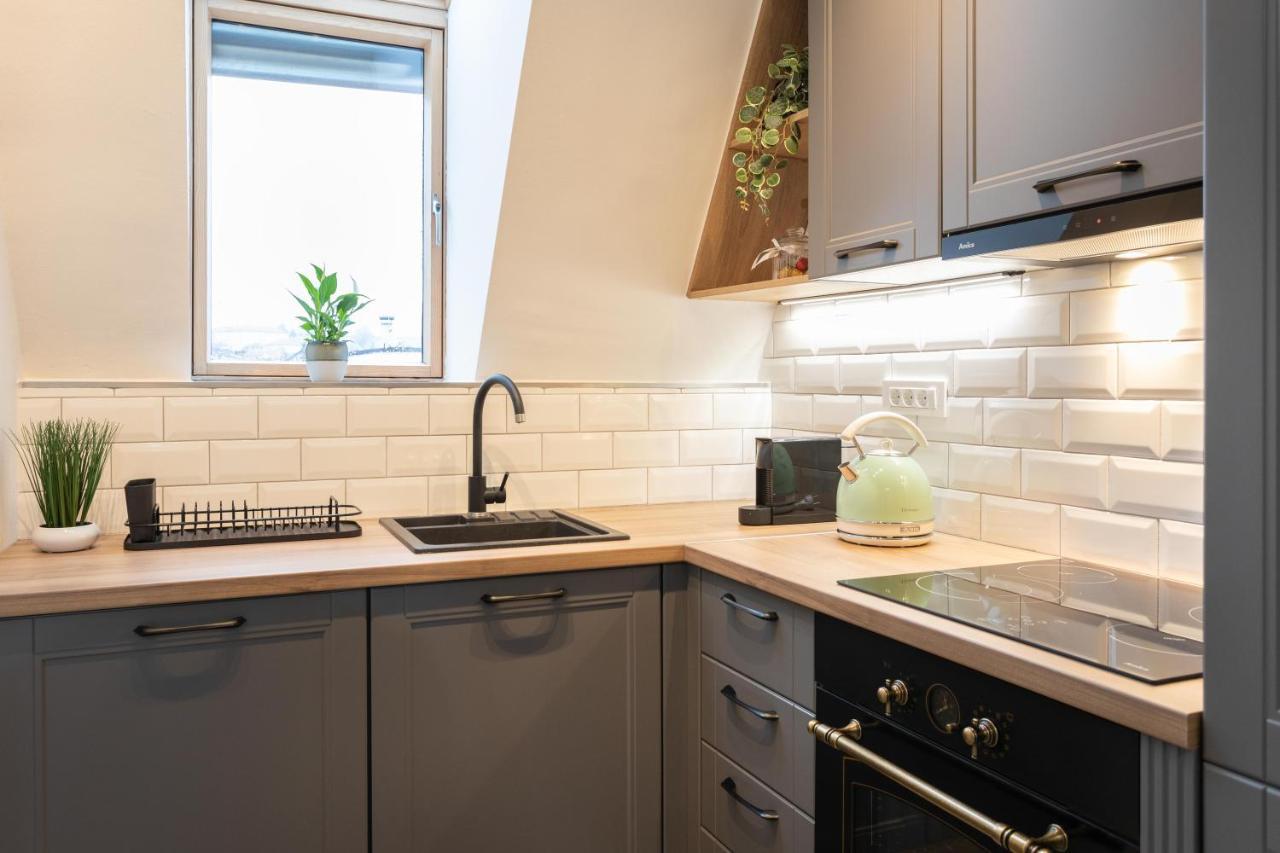 Design 1Bdr Loft Near Kvaternik Square Leilighet Zagreb Eksteriør bilde